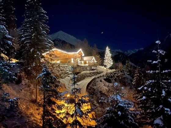 Rodelspaß und Winterabenteuer an der Würfelehütte | Bild: Mariacher