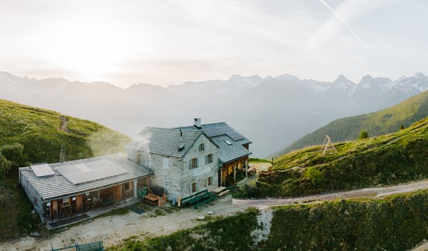 Kals Matreier Törl-Haus 2.207m